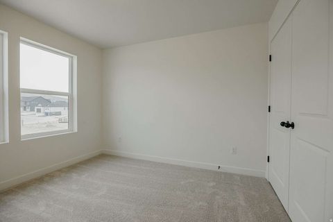 Tiny photo for 927 W MOTOR VU DR, Riverdale, UT 84405 (MLS # 2147734)