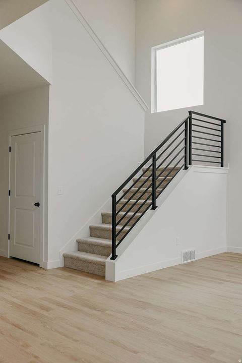 Tiny photo for 927 W MOTOR VU DR, Riverdale, UT 84405 (MLS # 2147734)