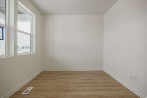 Tiny photo for 927 W MOTOR VU DR, Riverdale, UT 84405 (MLS # 2147734)