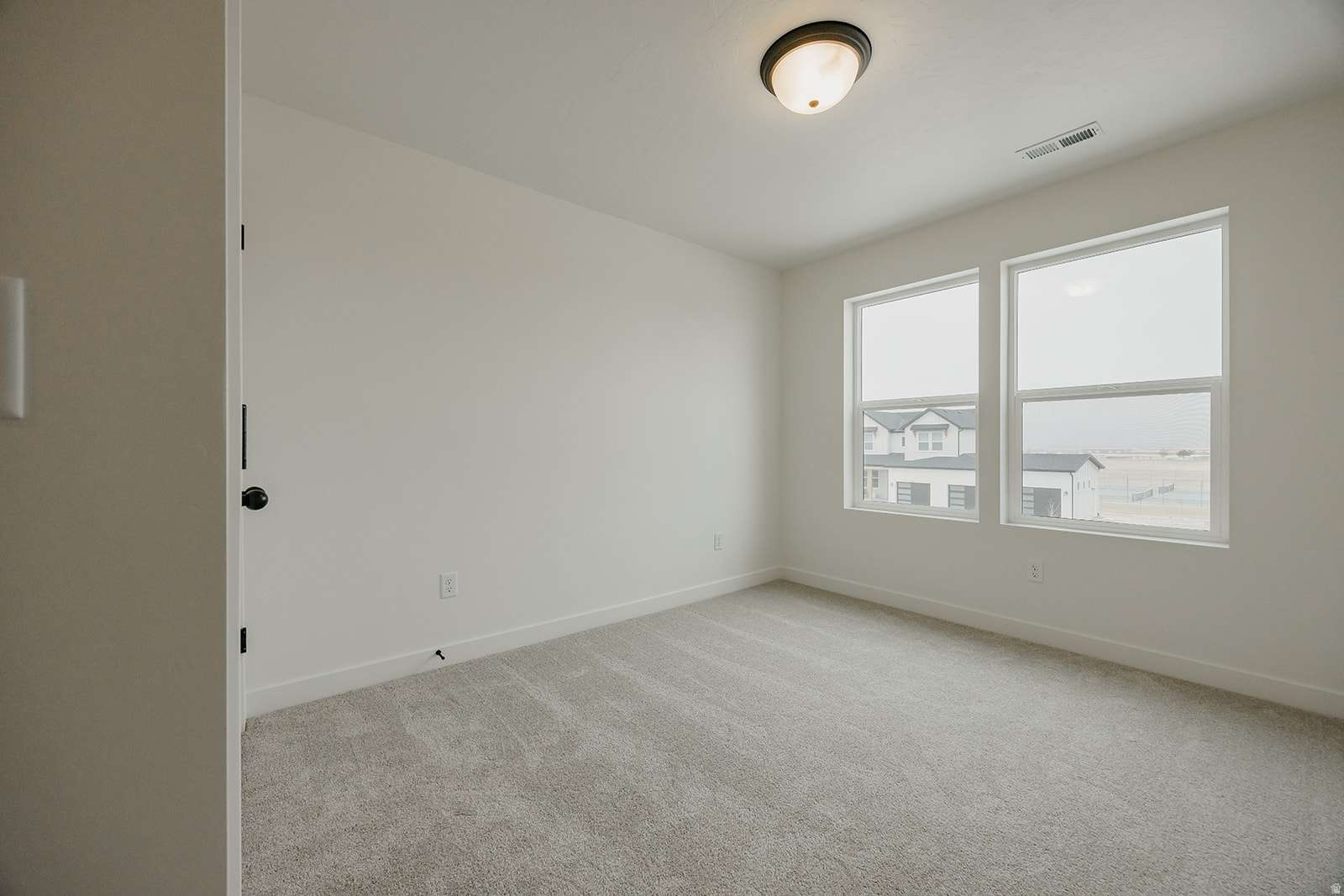 RIVERSIDE ESTATES - Residential