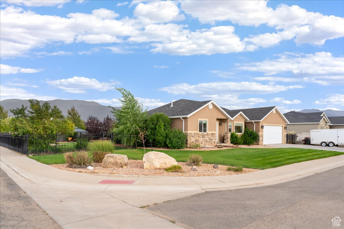 HAWTHORN SUBDIVISION - Residential