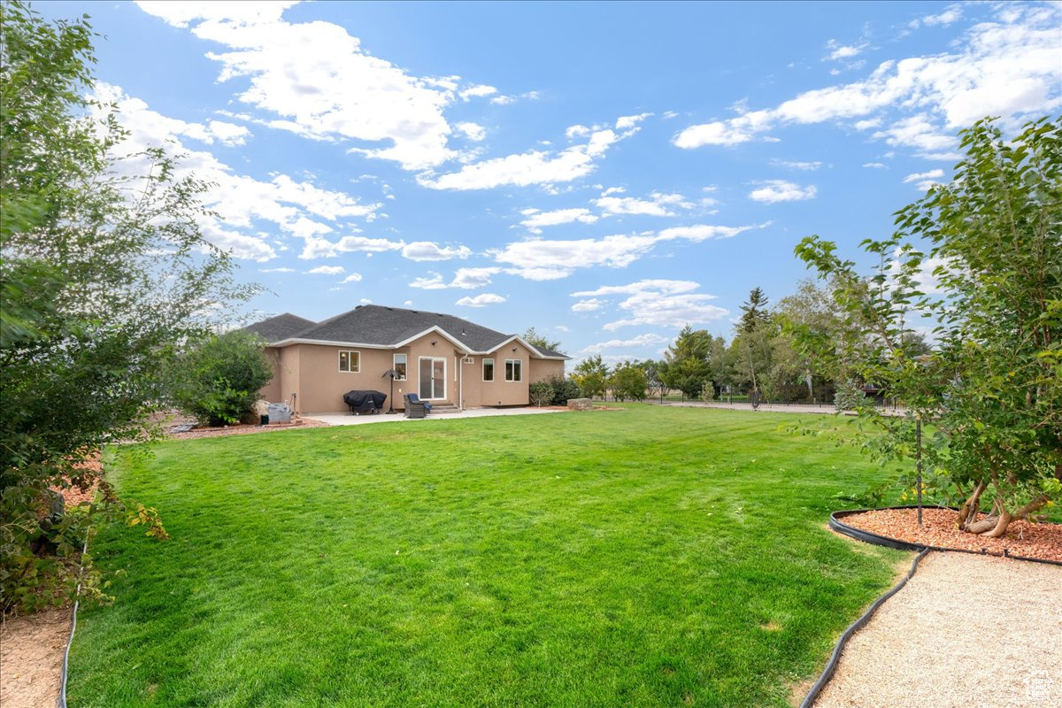 HAWTHORN SUBDIVISION - Residential