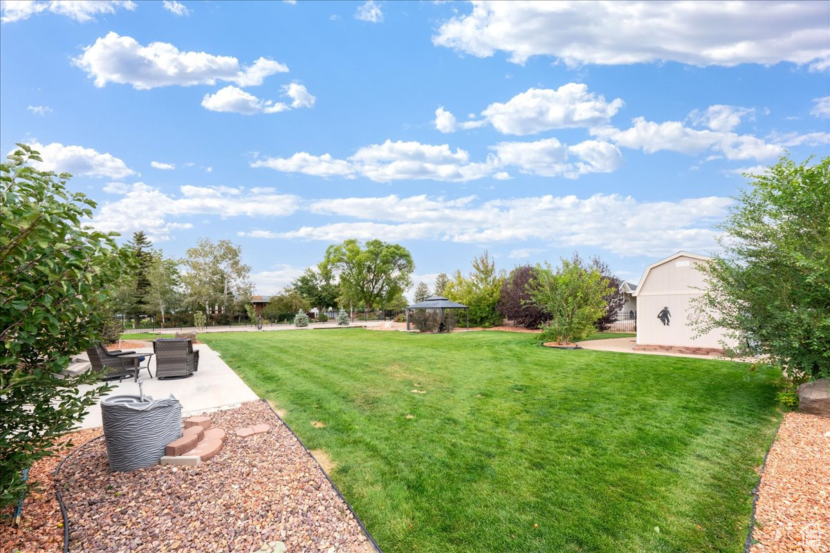 HAWTHORN SUBDIVISION - Residential