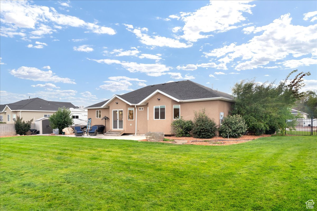 HAWTHORN SUBDIVISION - Residential