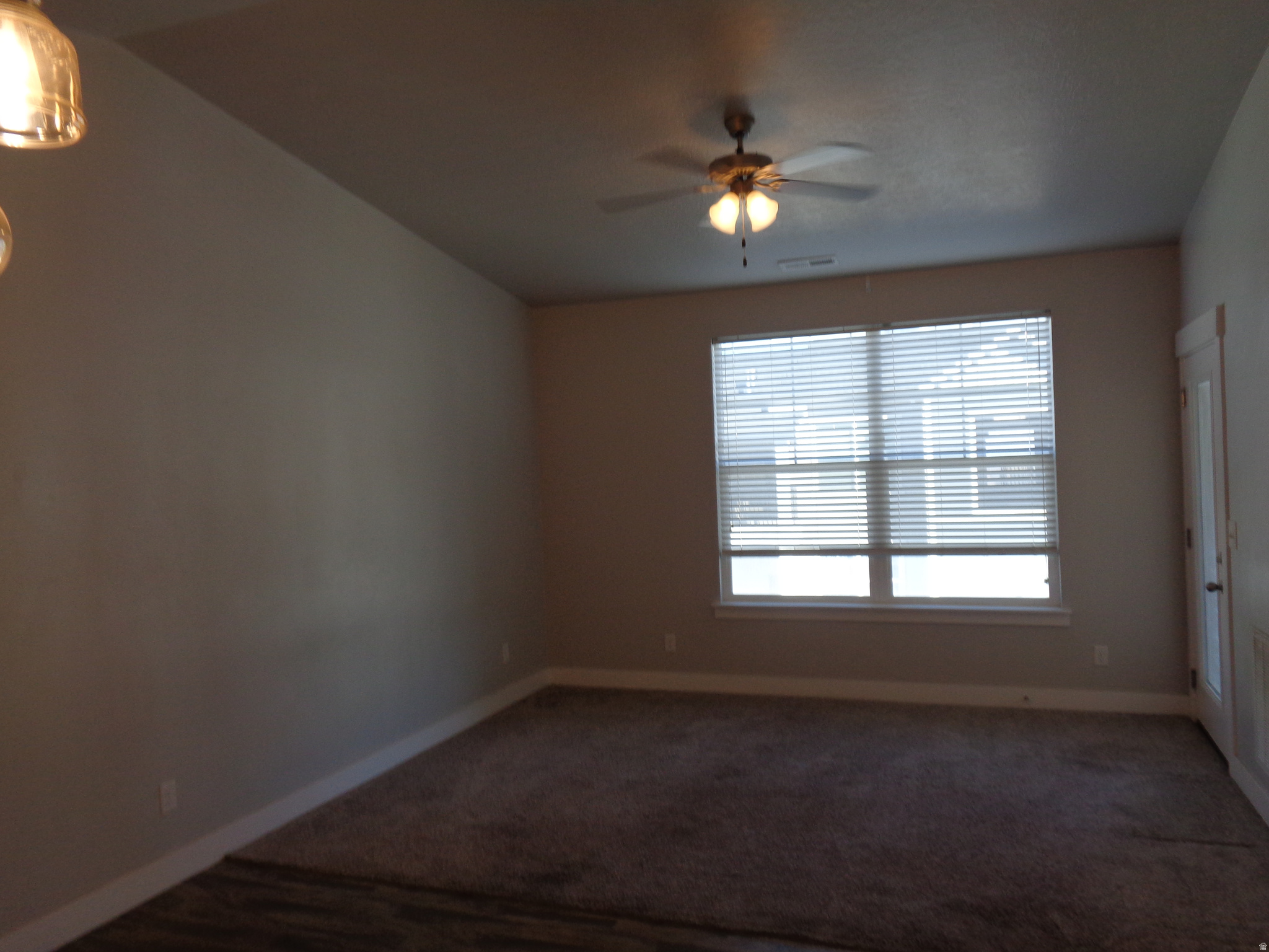 EAGLE - Residential Lease