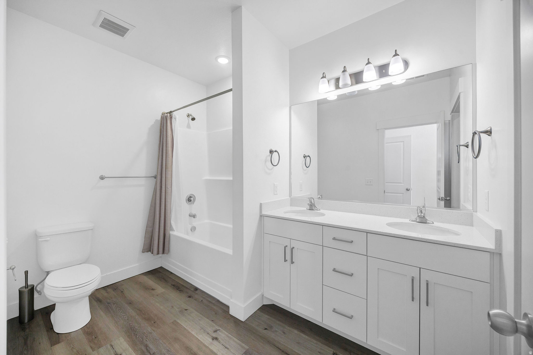 RIDGELINE PARK - Residential