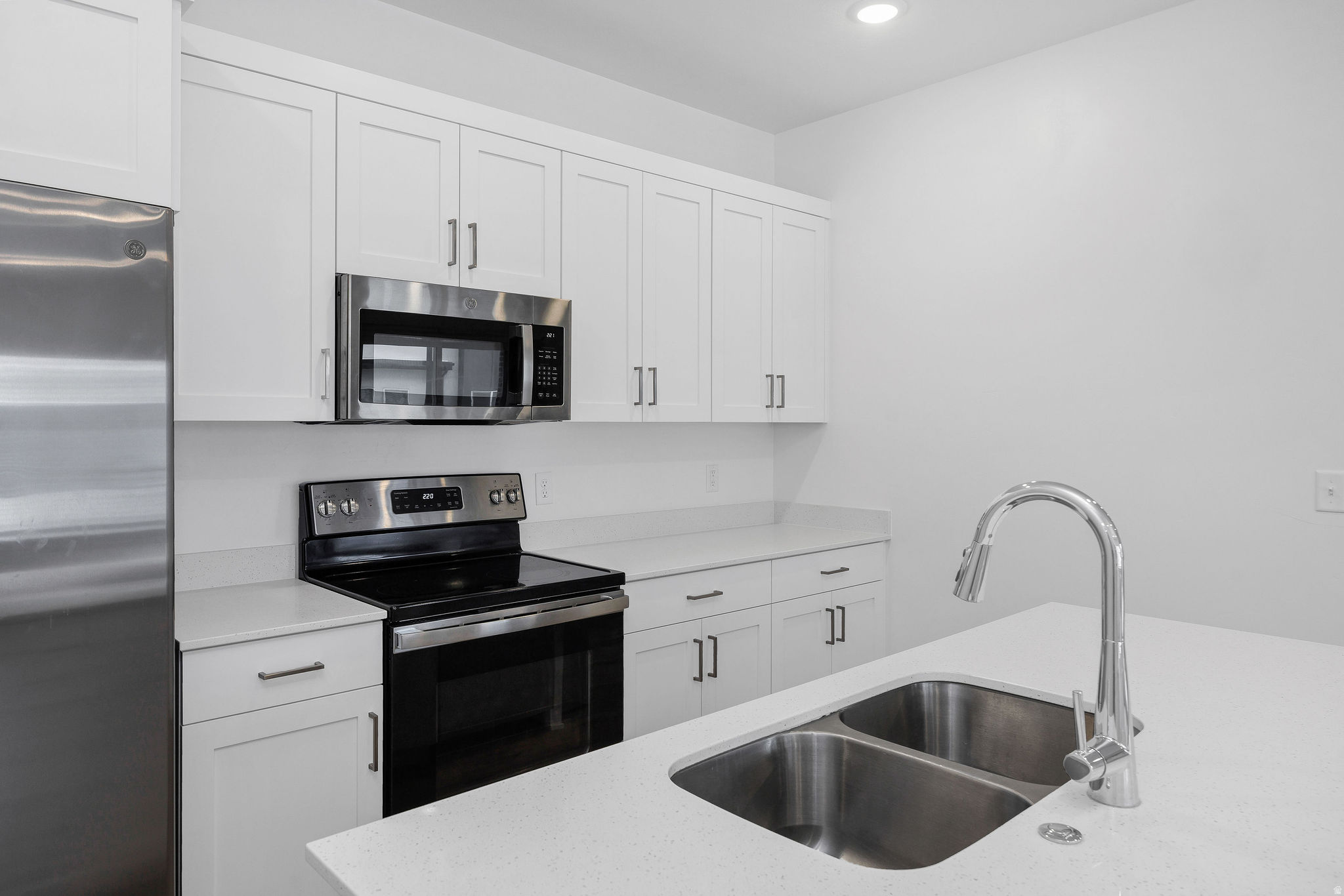 RIDGELINE PARK - Residential