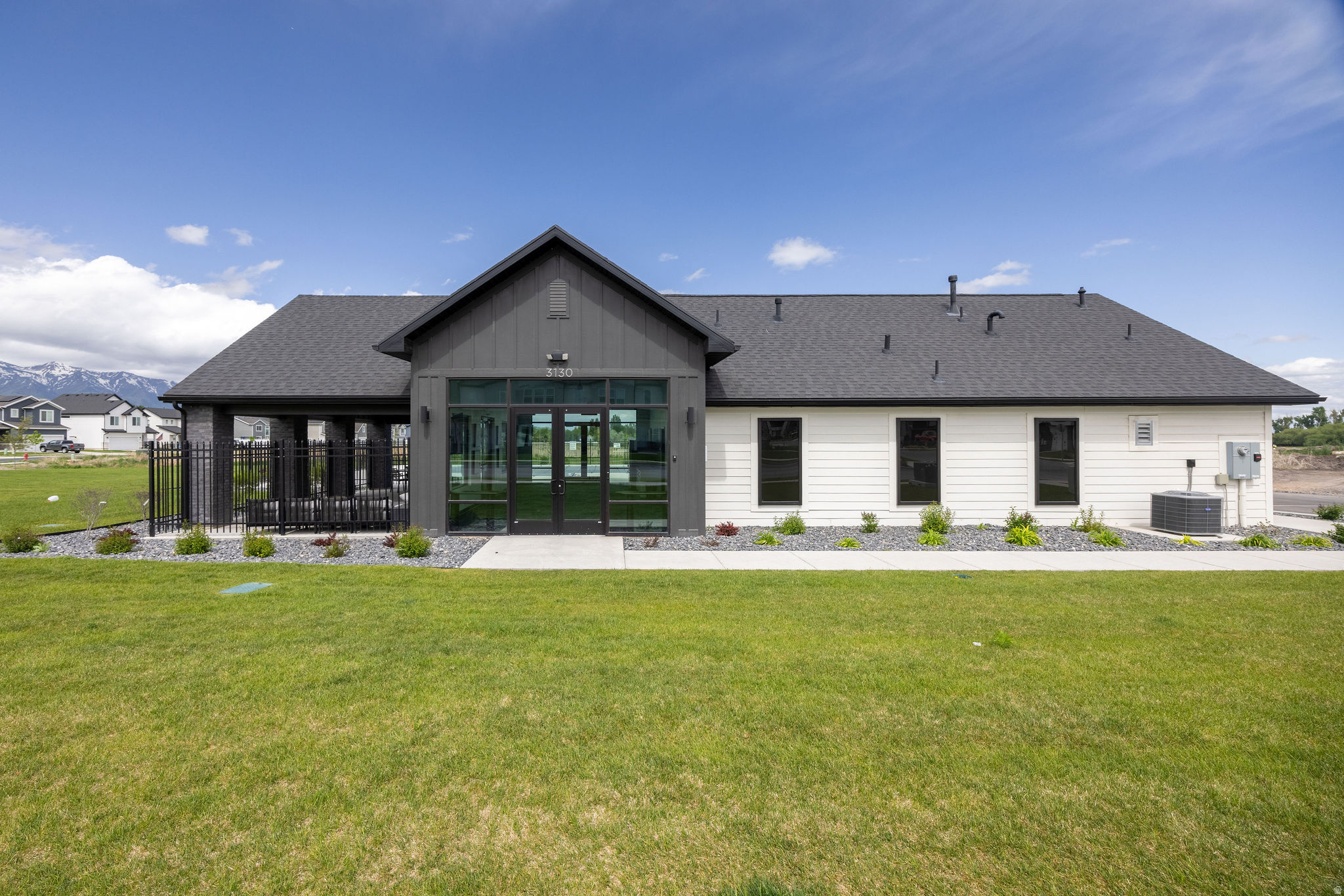 RIDGELINE PARK - Residential