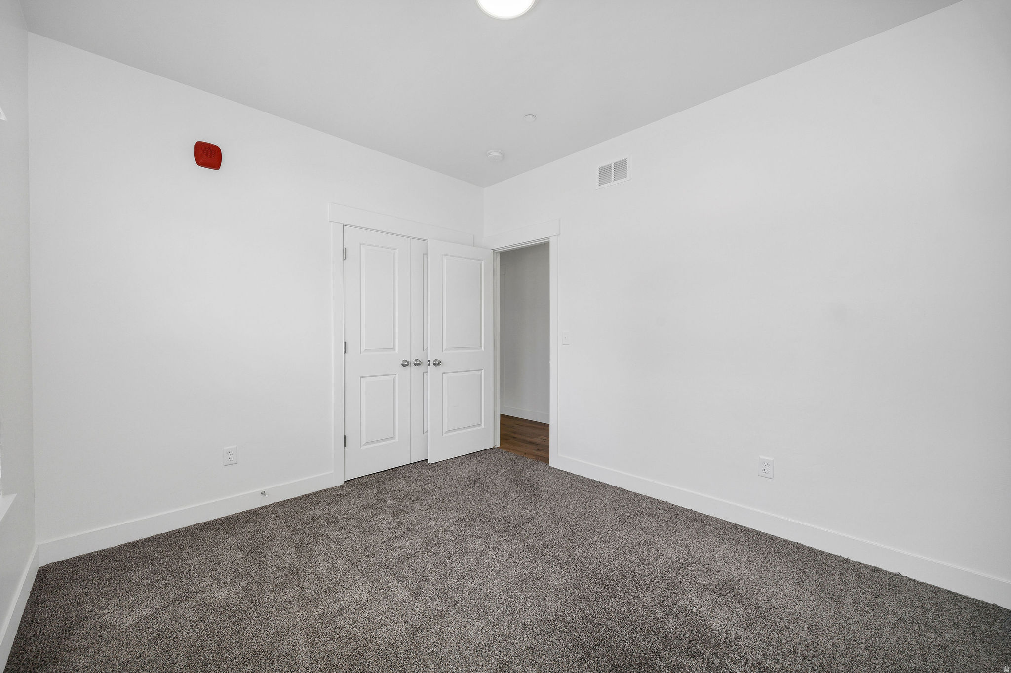 RIDGELINE PARK - Residential