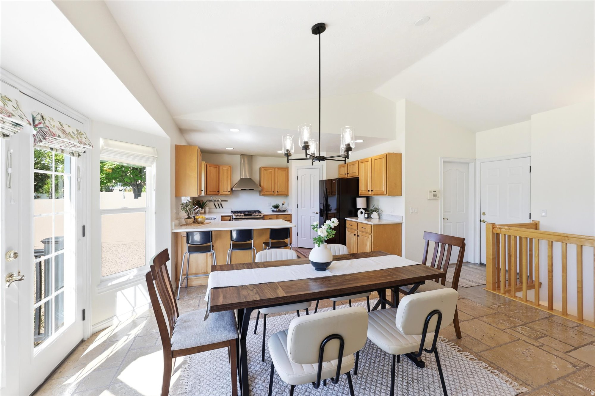 ELK RUN - Residential