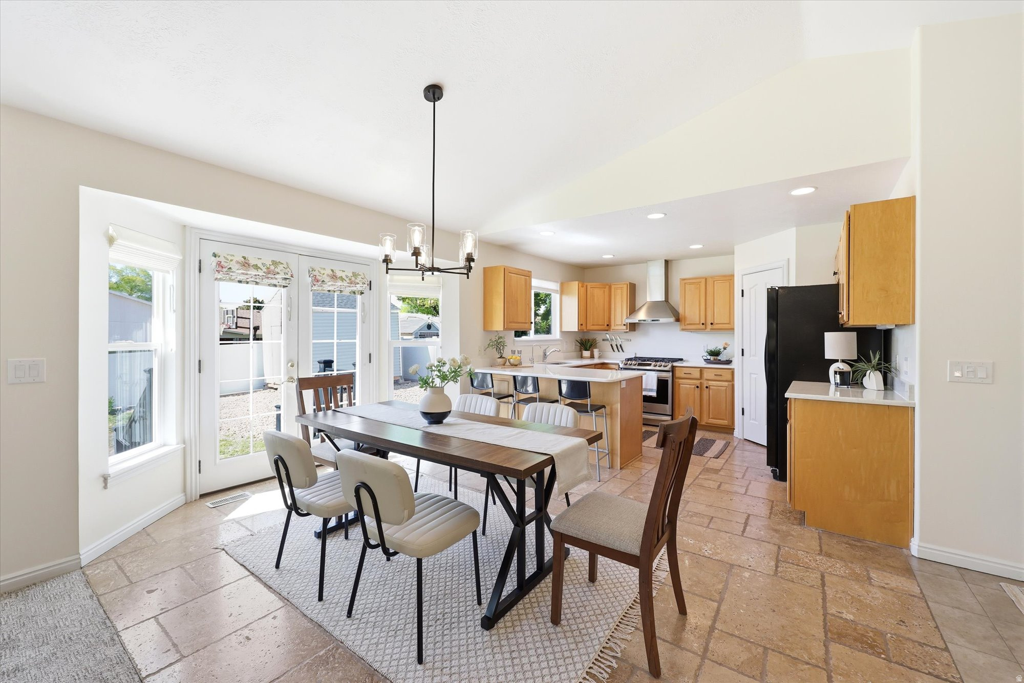 ELK RUN - Residential