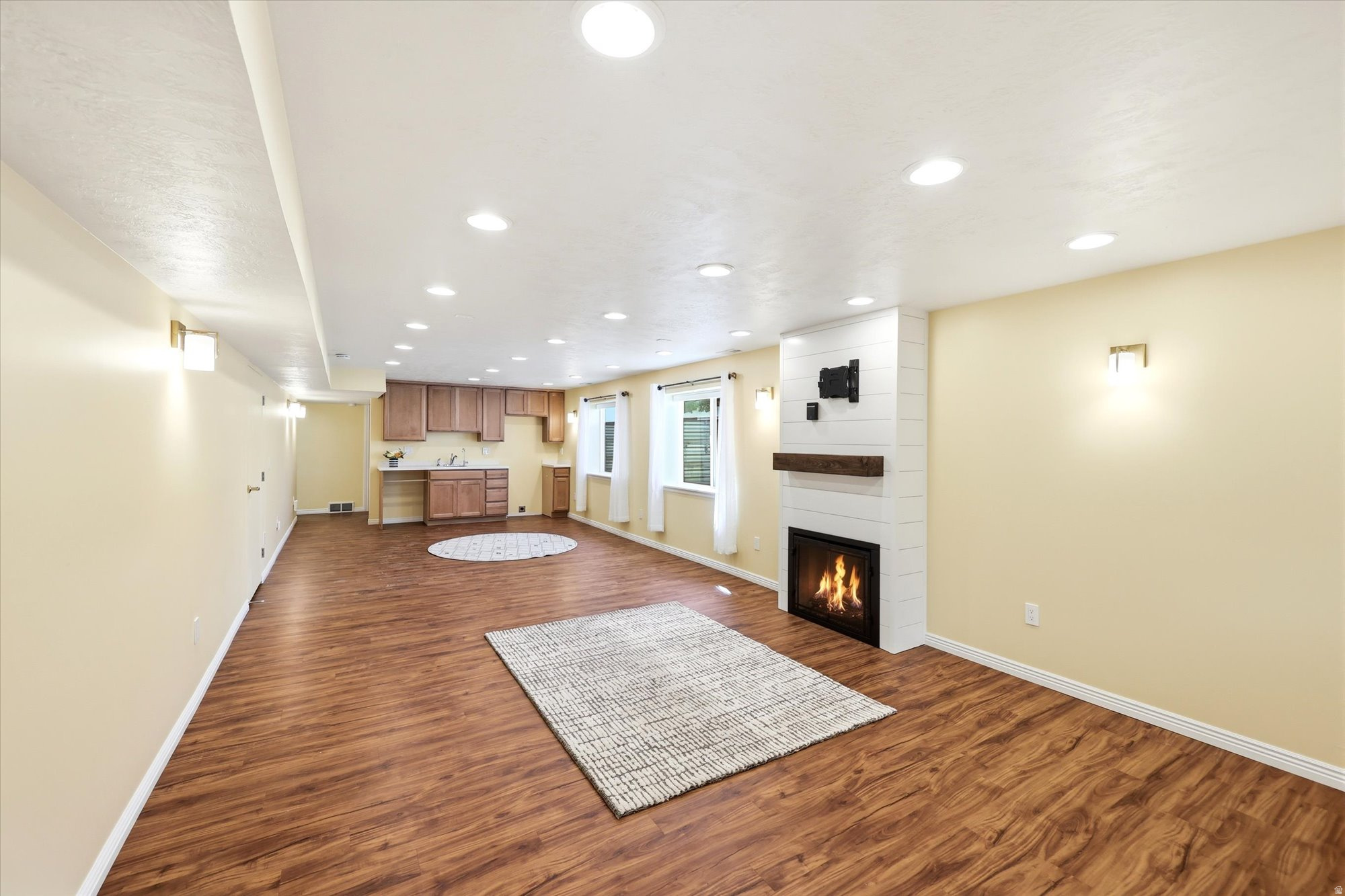 ELK RUN - Residential