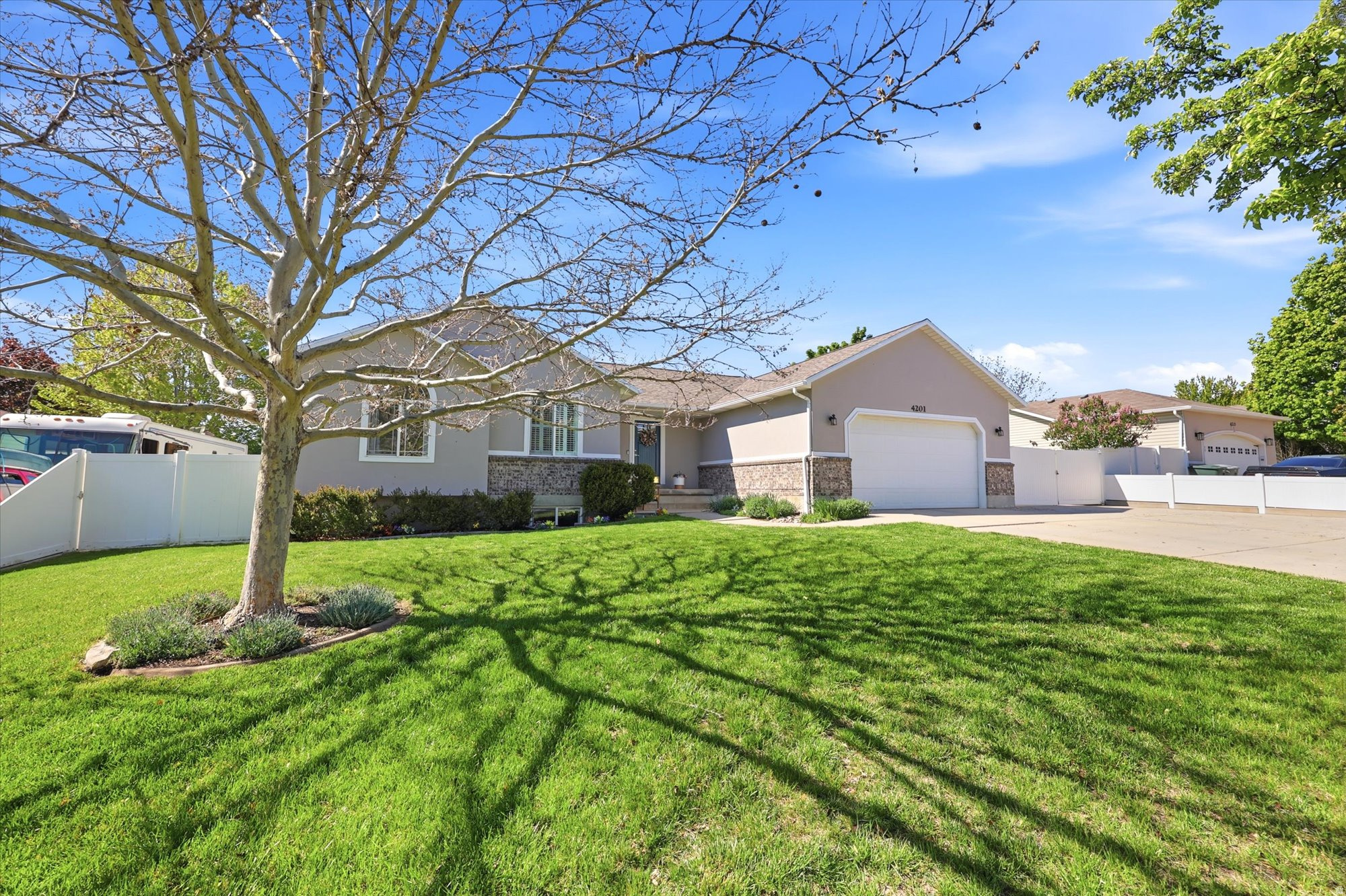 ELK RUN - Residential