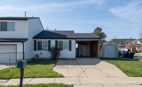 Photo of 1359 W TWIN OAKS DR, West Jordan, UT 84088 (MLS # 2142641)