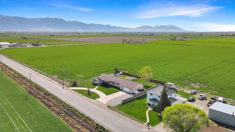 Tiny photo for 9365 W 11200 N, Tremonton, UT 84337 (MLS # 2150042)
