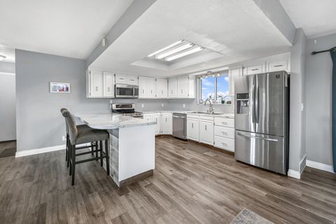 Tiny photo for 9365 W 11200 N, Tremonton, UT 84337 (MLS # 2150042)