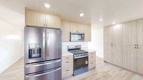 Tiny photo for 1361 E 400 S, Springville, UT 84663 (MLS # 2134956)