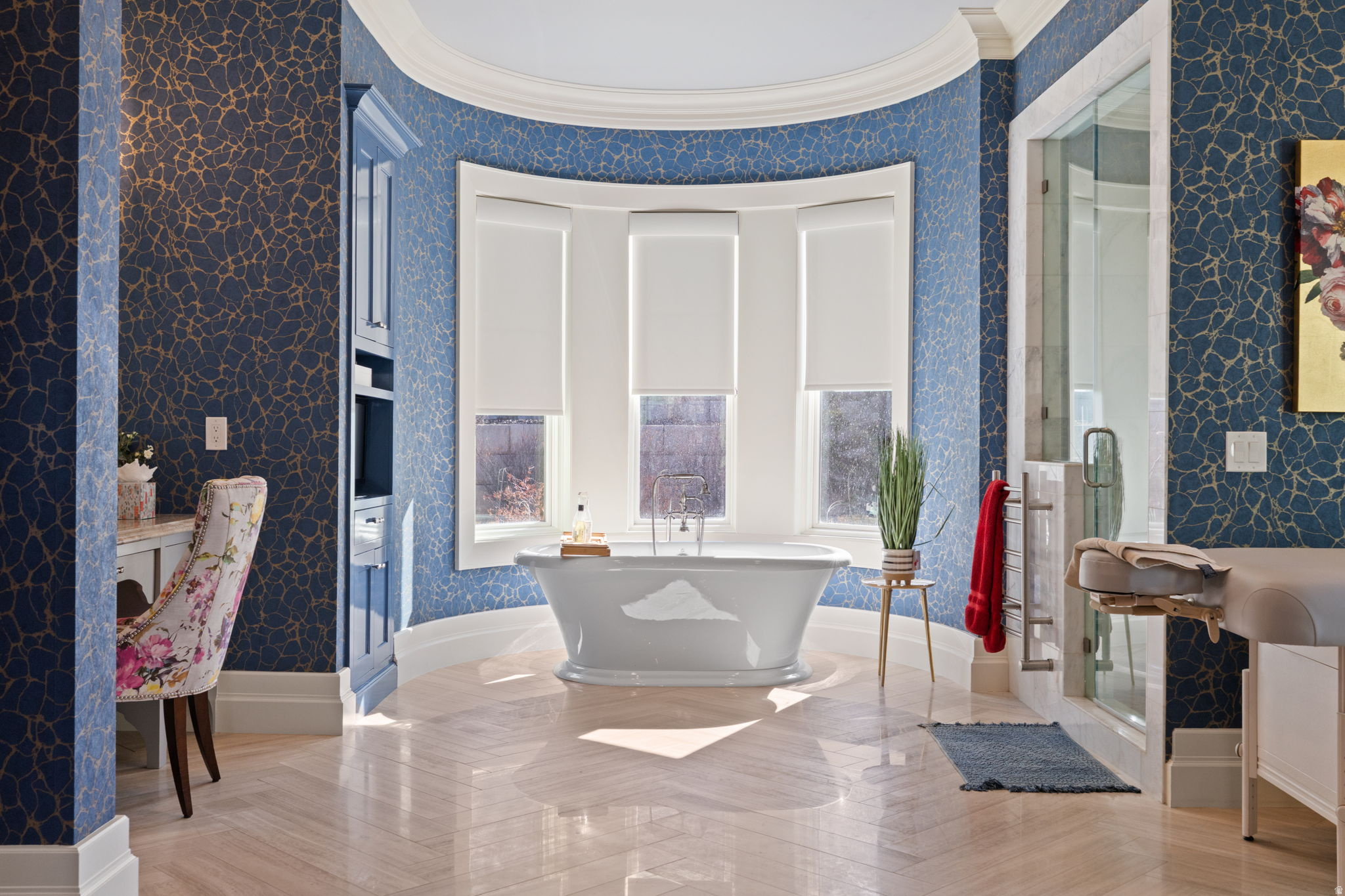 COVE IN CORNERCANYON - Residential