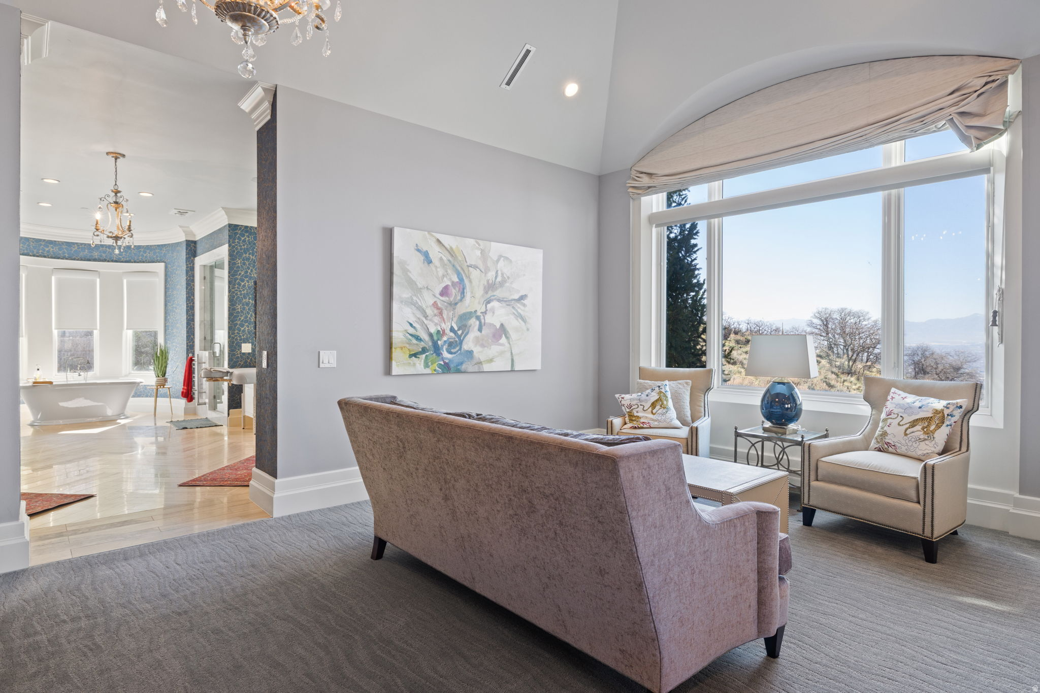 COVE IN CORNERCANYON - Residential