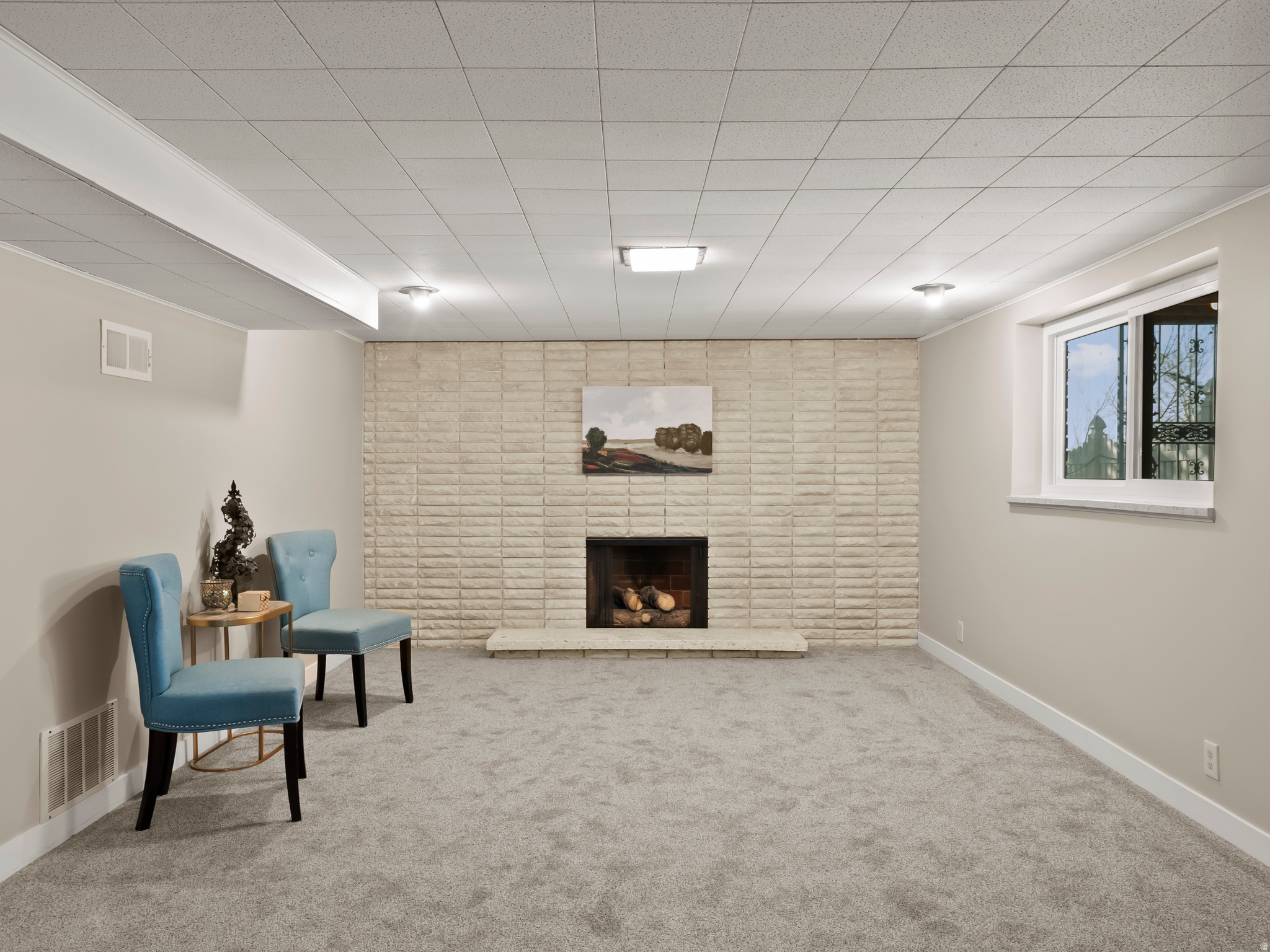 HILLSIDE - Residential