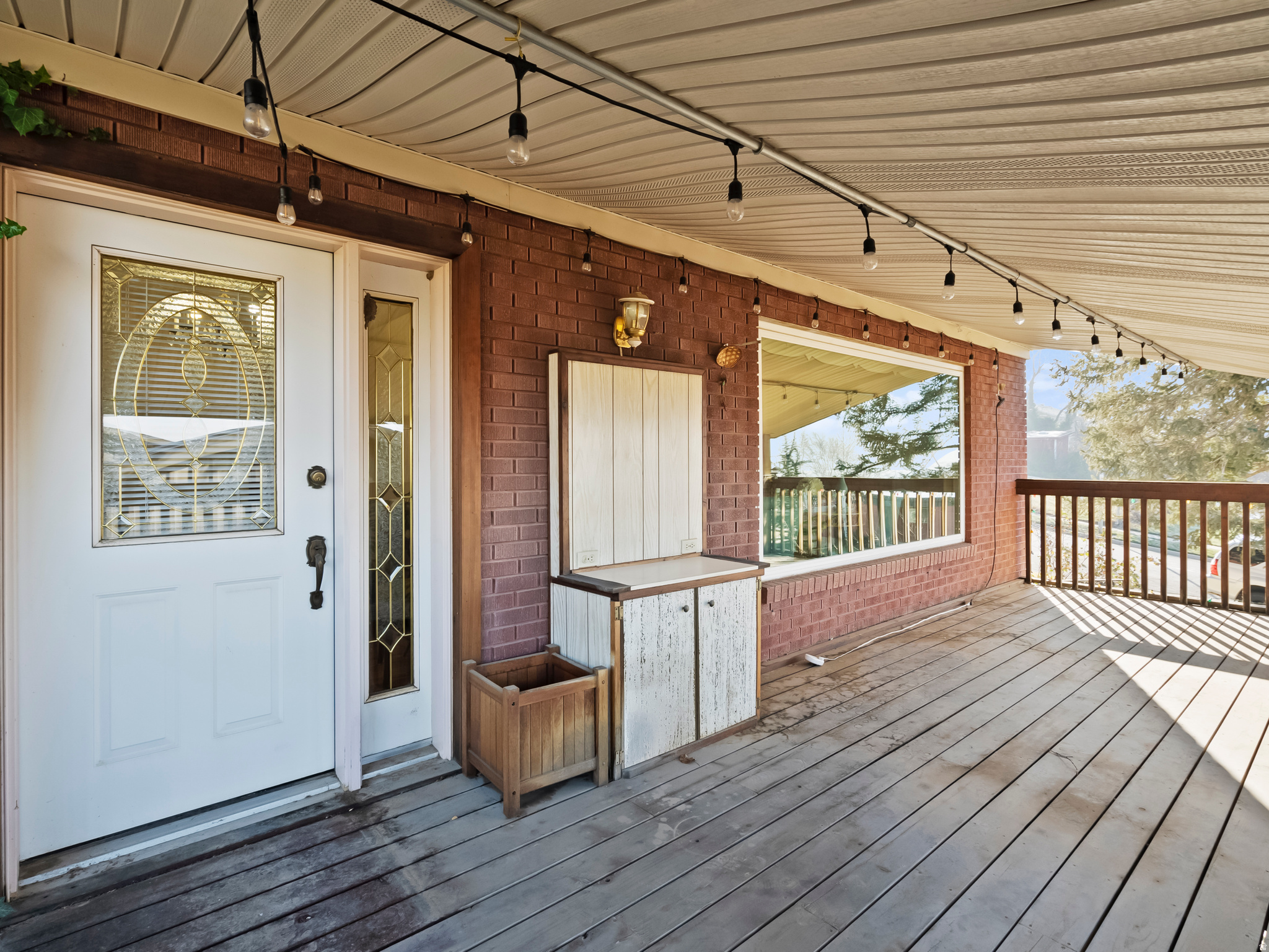 HILLSIDE - Residential