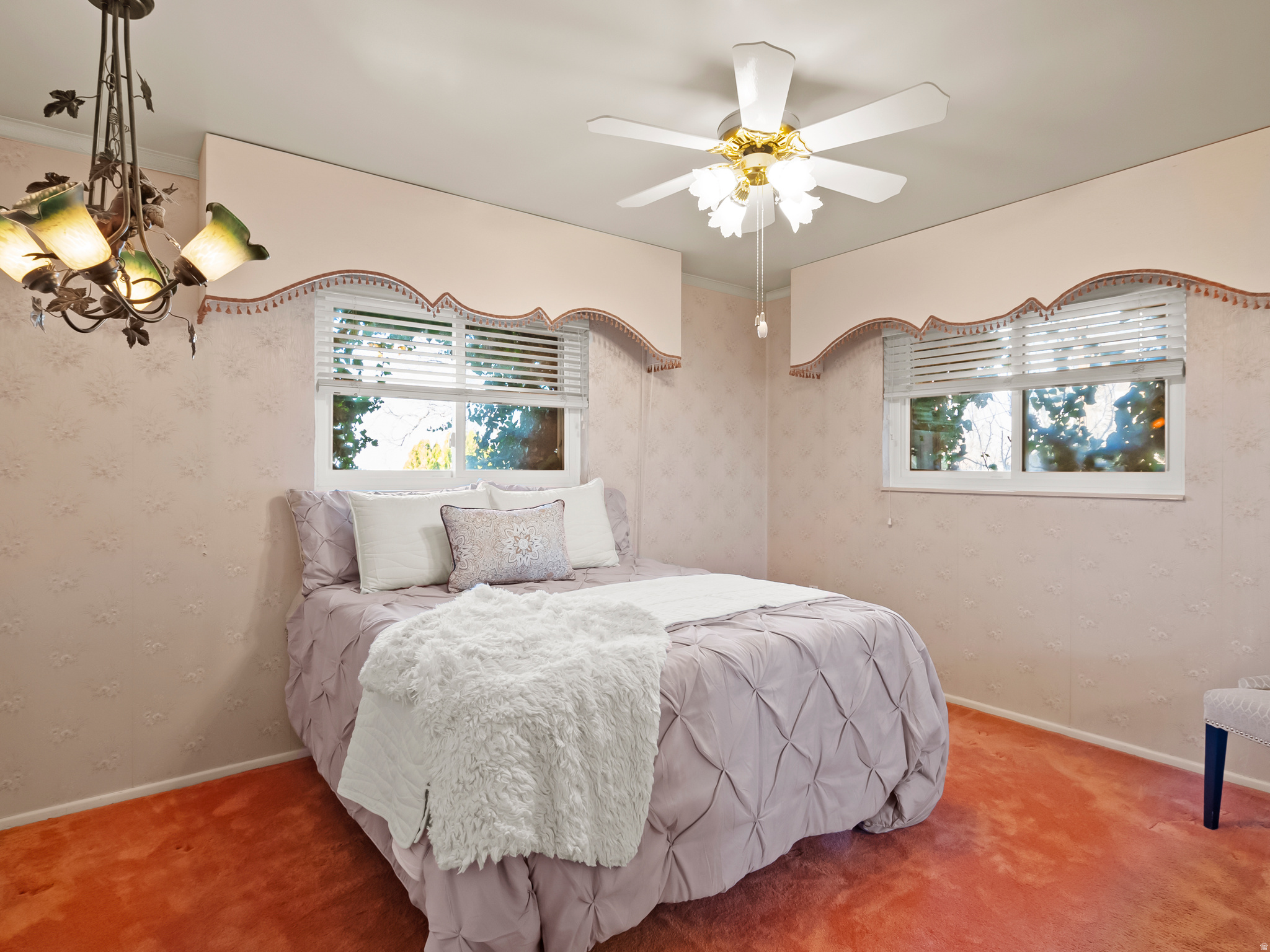 HILLSIDE - Residential