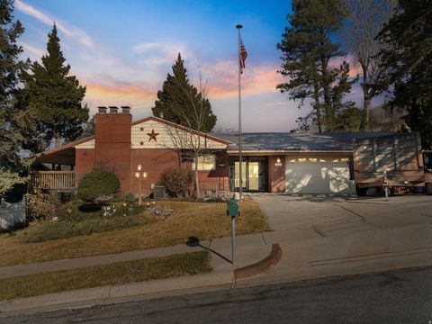 Photo of 975 E 1050 N, Bountiful, UT 84010 (MLS # 2132262)