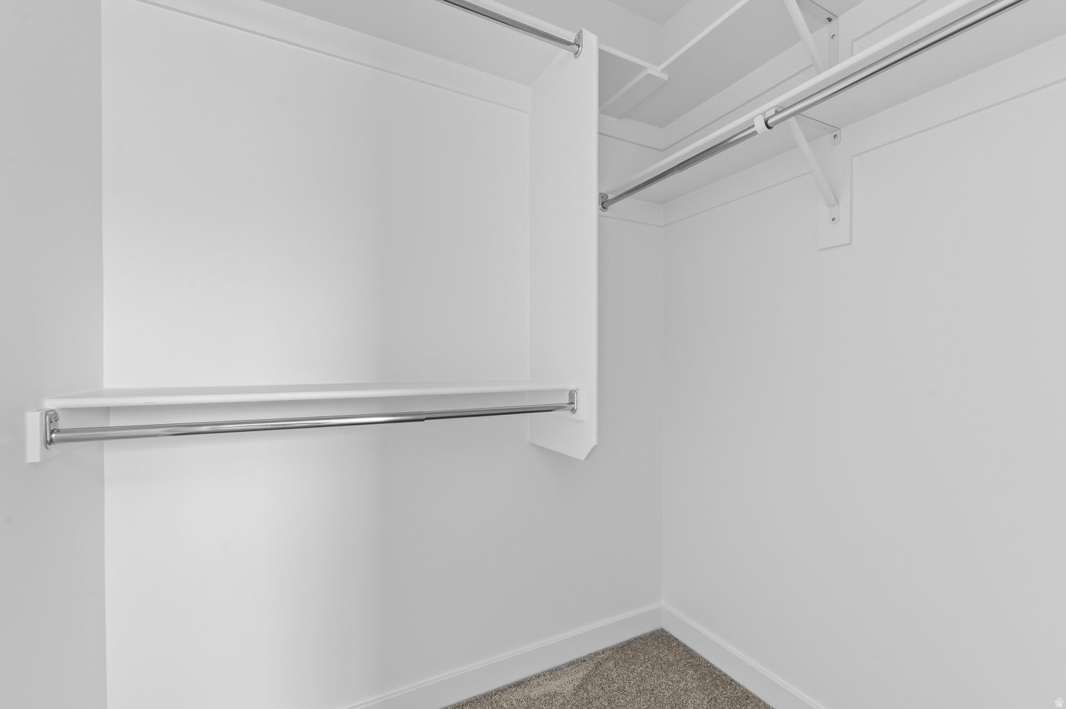 OVERLAND COLLECTION V2 296 - Residential