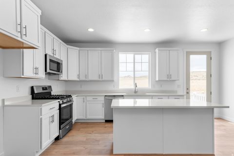 Tiny photo for 1867 E MOHO MTN, Eagle Mountain, UT 84005 (MLS # 2135268)