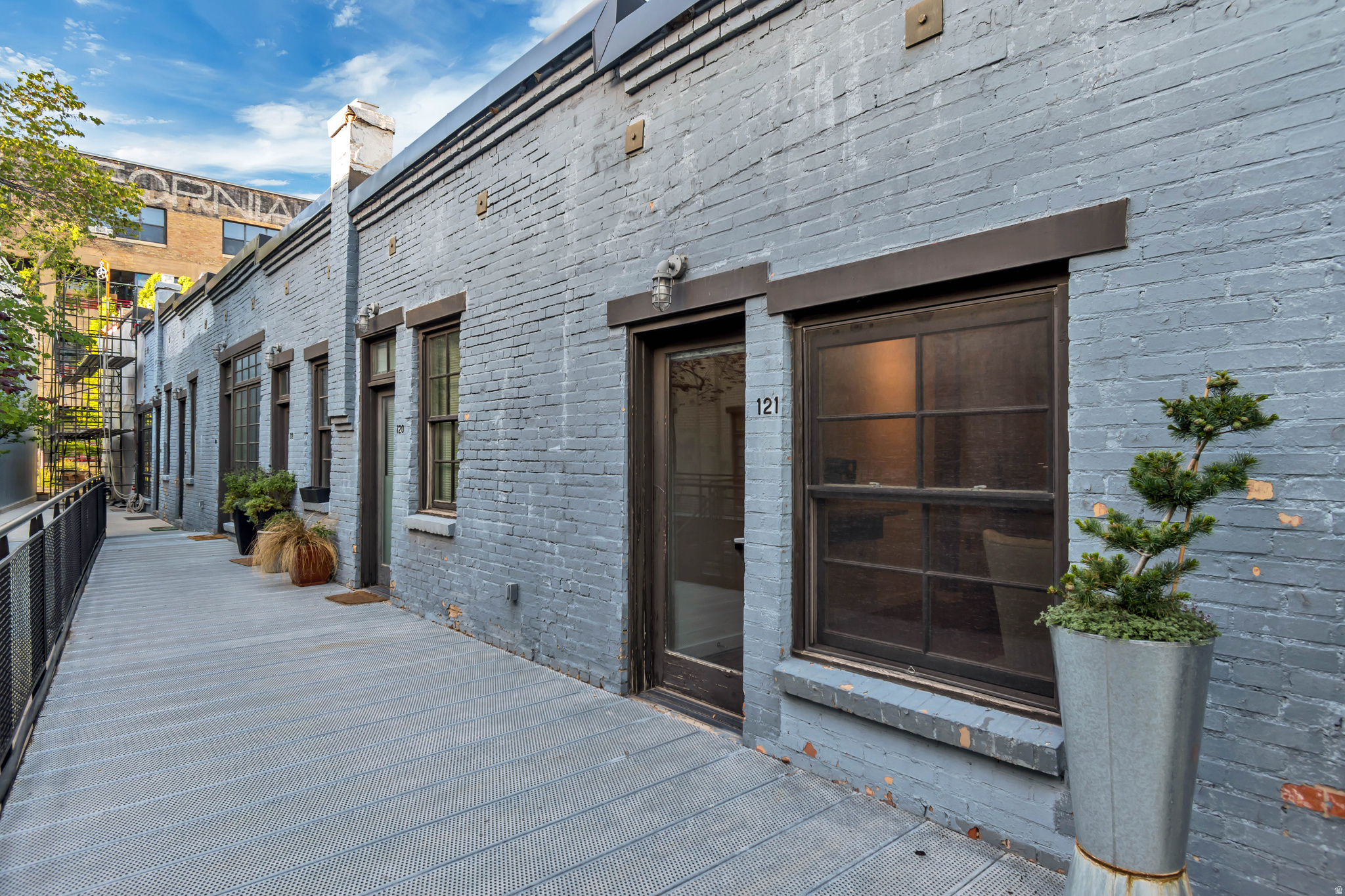 PIERPONT LOFTS - Residential