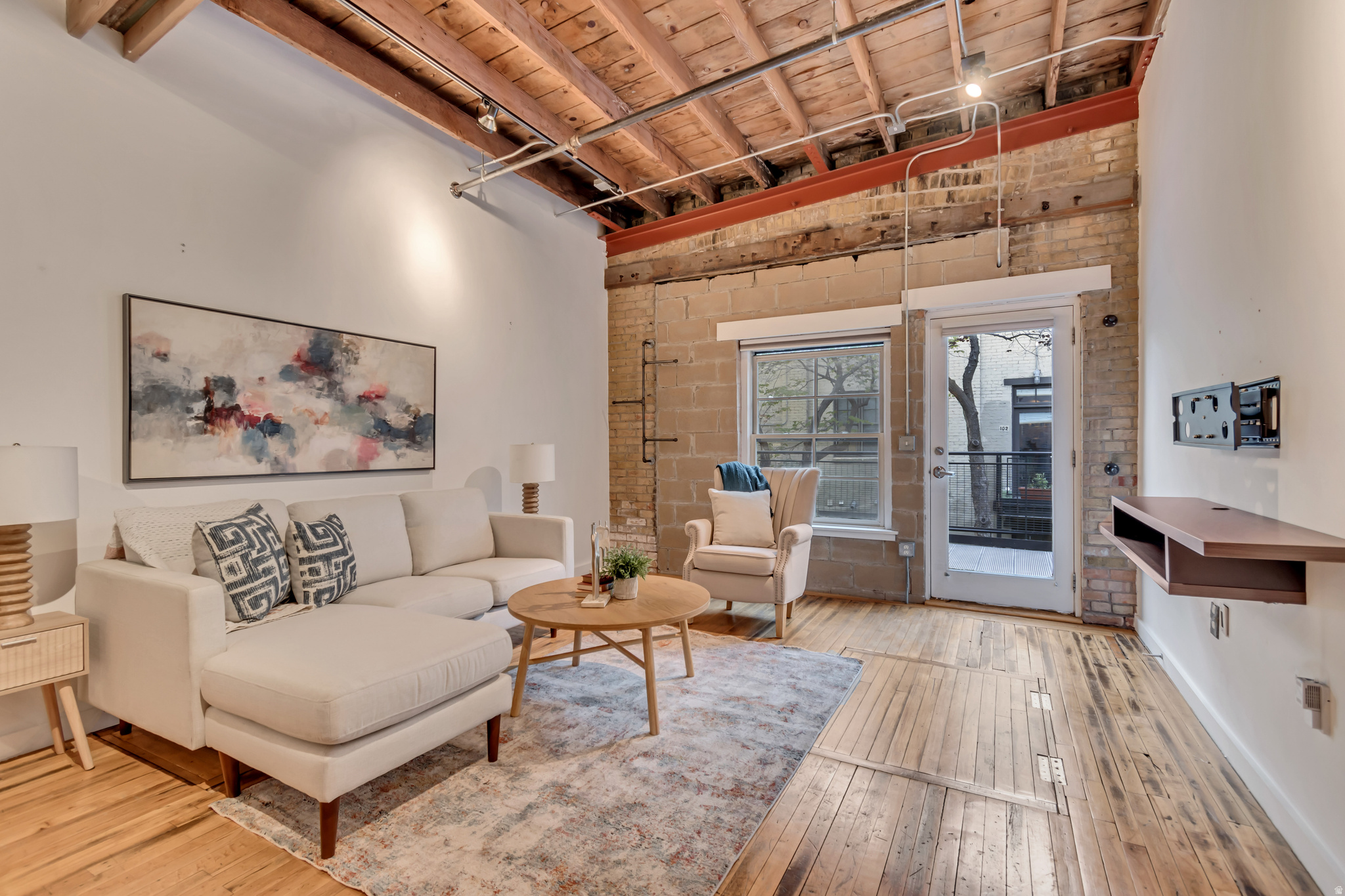 PIERPONT LOFTS - Residential