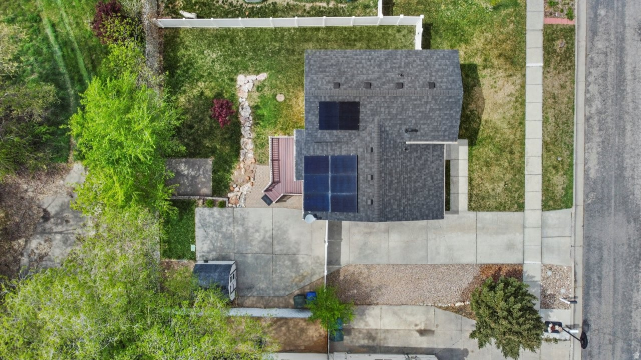 REDFORD ESTATES - Residential