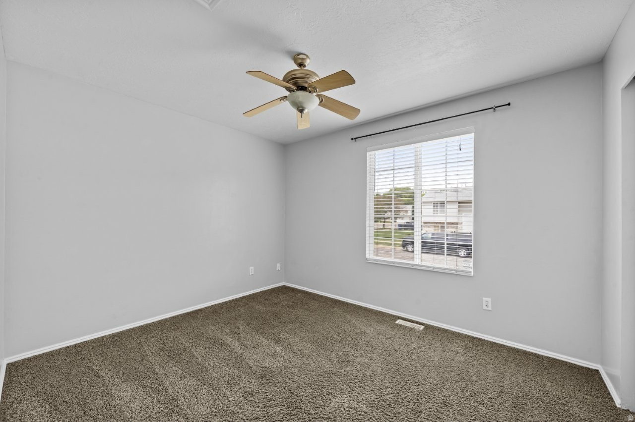 REDFORD ESTATES - Residential