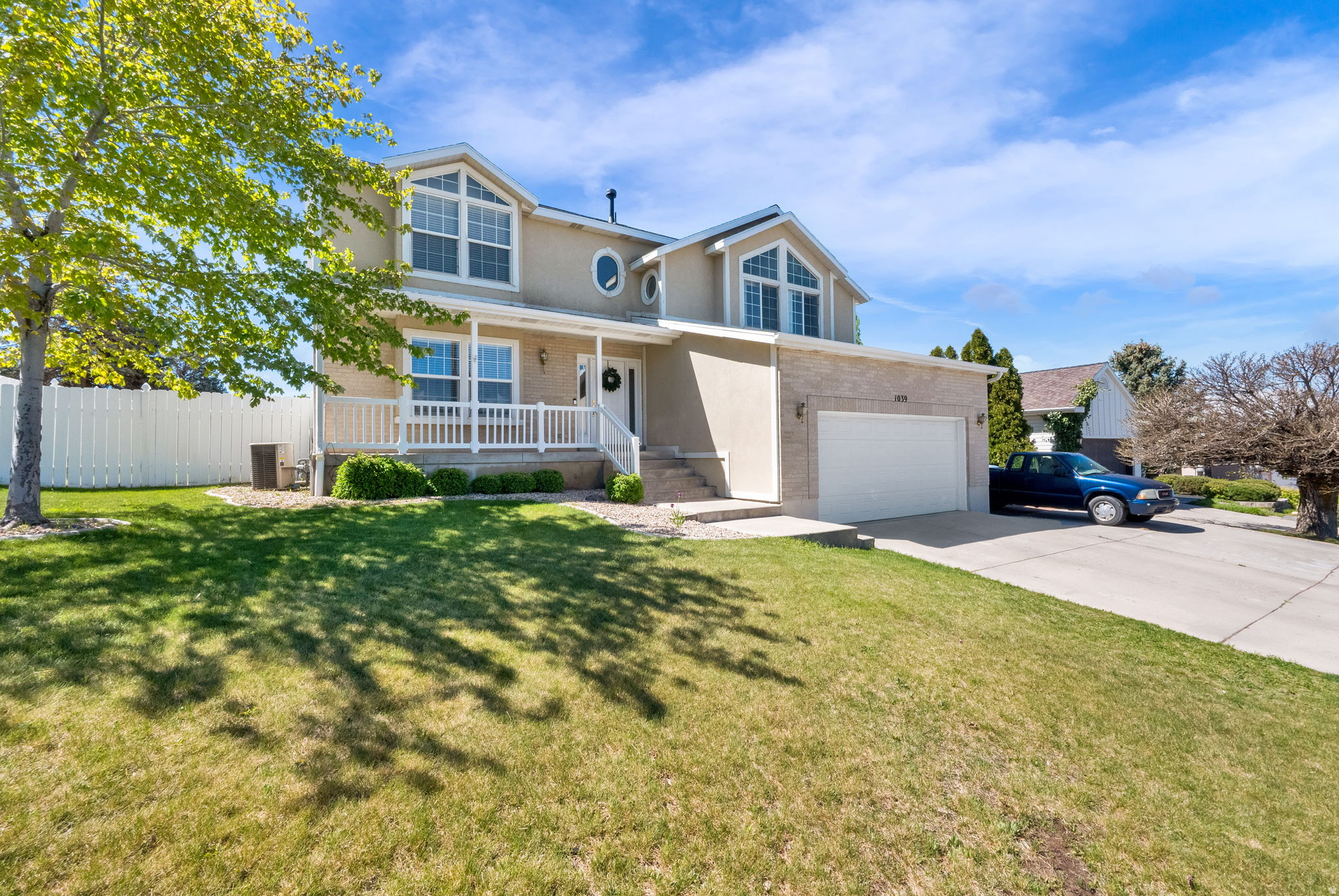 ROLLING OAKS - Residential