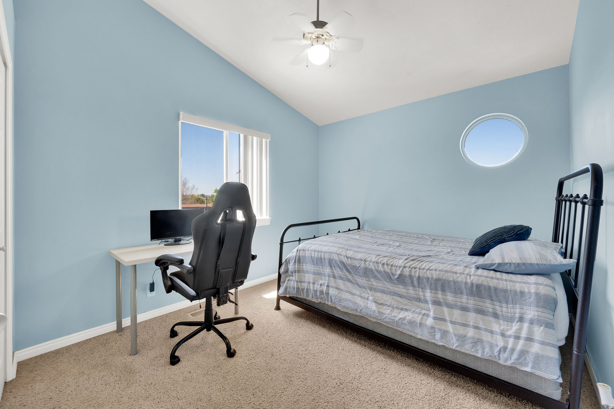 ROLLING OAKS - Residential