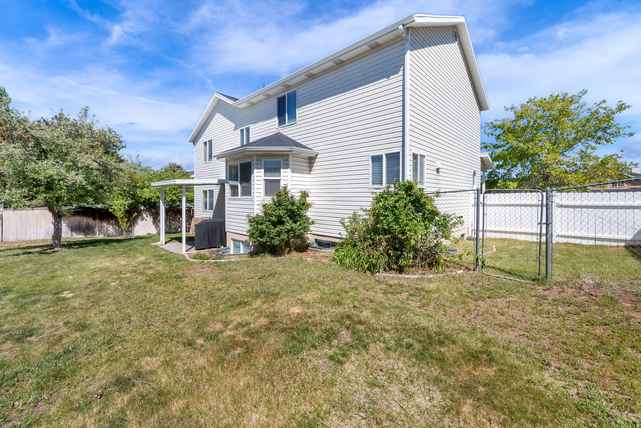 ROLLING OAKS - Residential