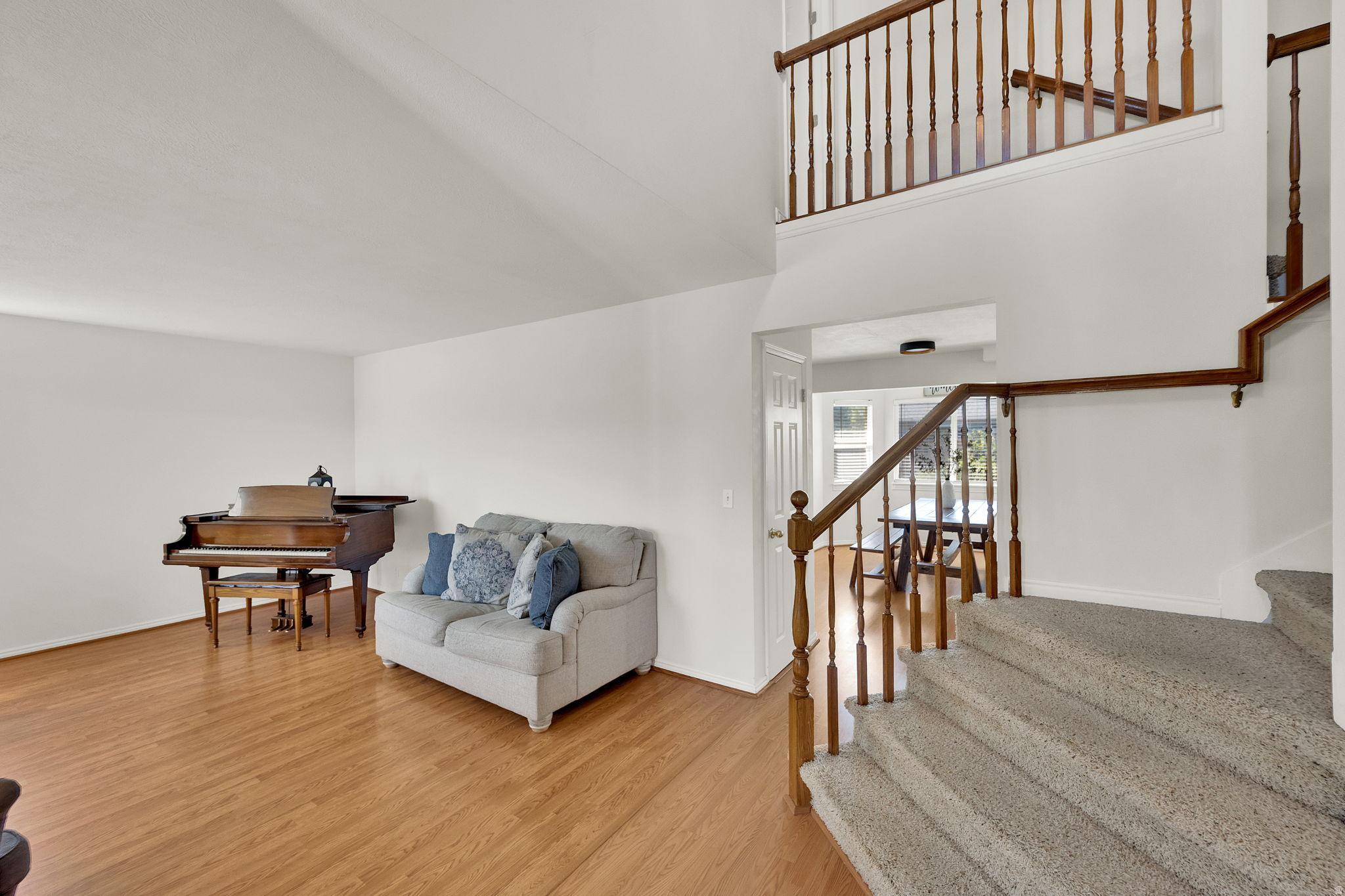 ROLLING OAKS - Residential