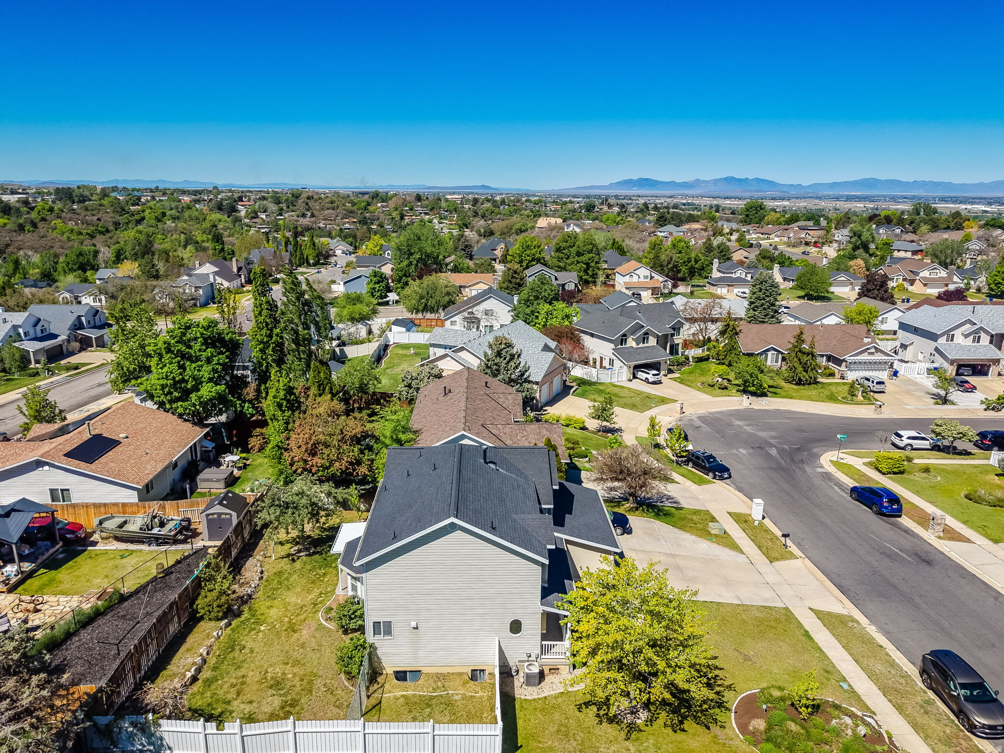 ROLLING OAKS - Residential