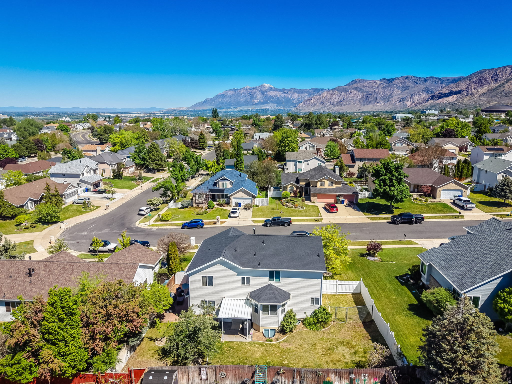 ROLLING OAKS - Residential