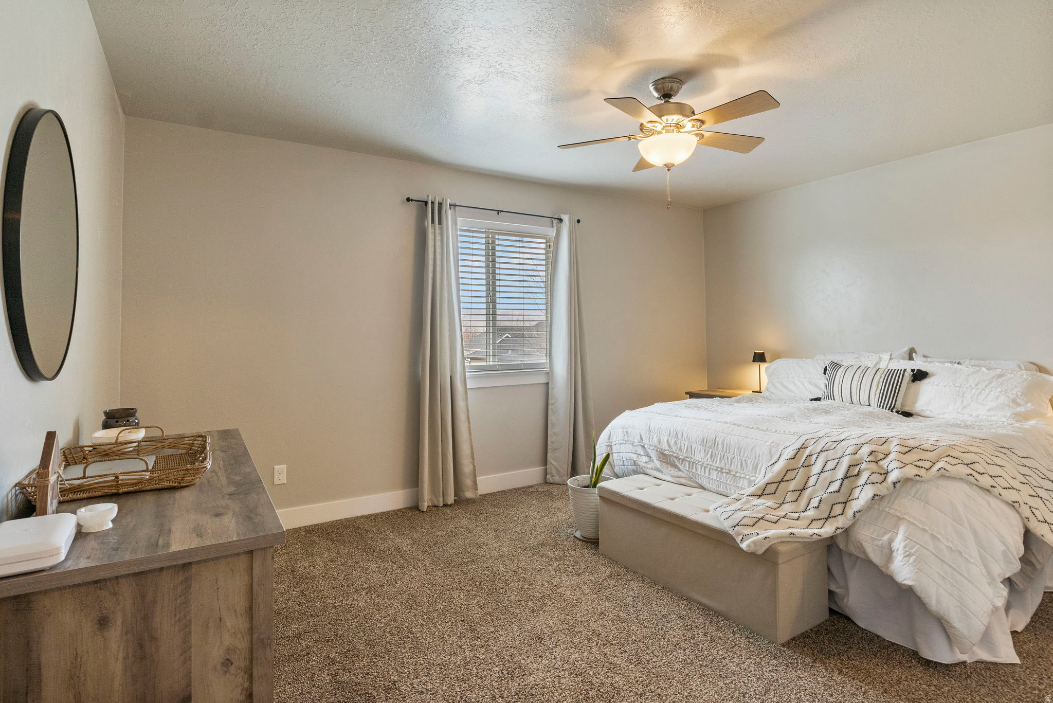 HUNTERS MEADOW SUBD - Residential