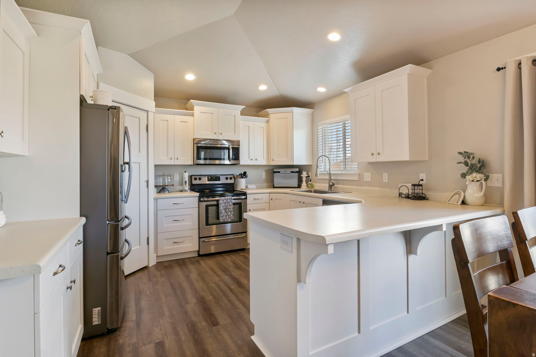 HUNTERS MEADOW SUBD - Residential