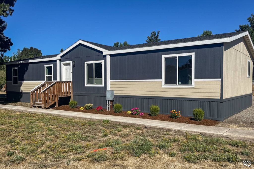 Photo of 3486 N 500 E, Vernal, UT 84078 (MLS # 2150761)