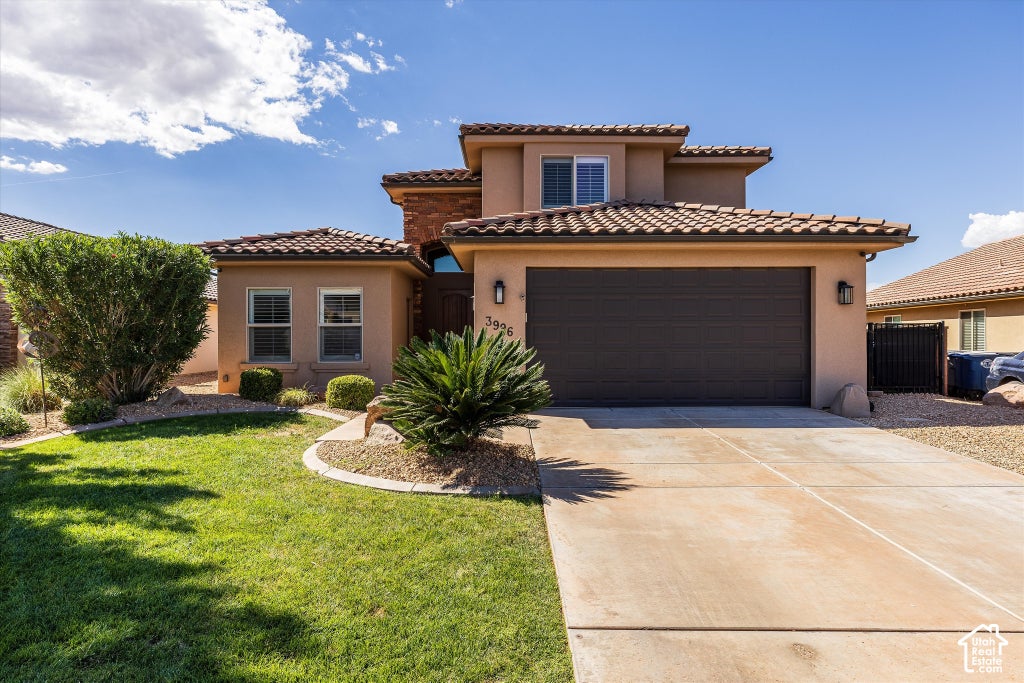 Photo of 3996 S CAPRI DR, Saint George, UT 84790 (MLS # 2187866)