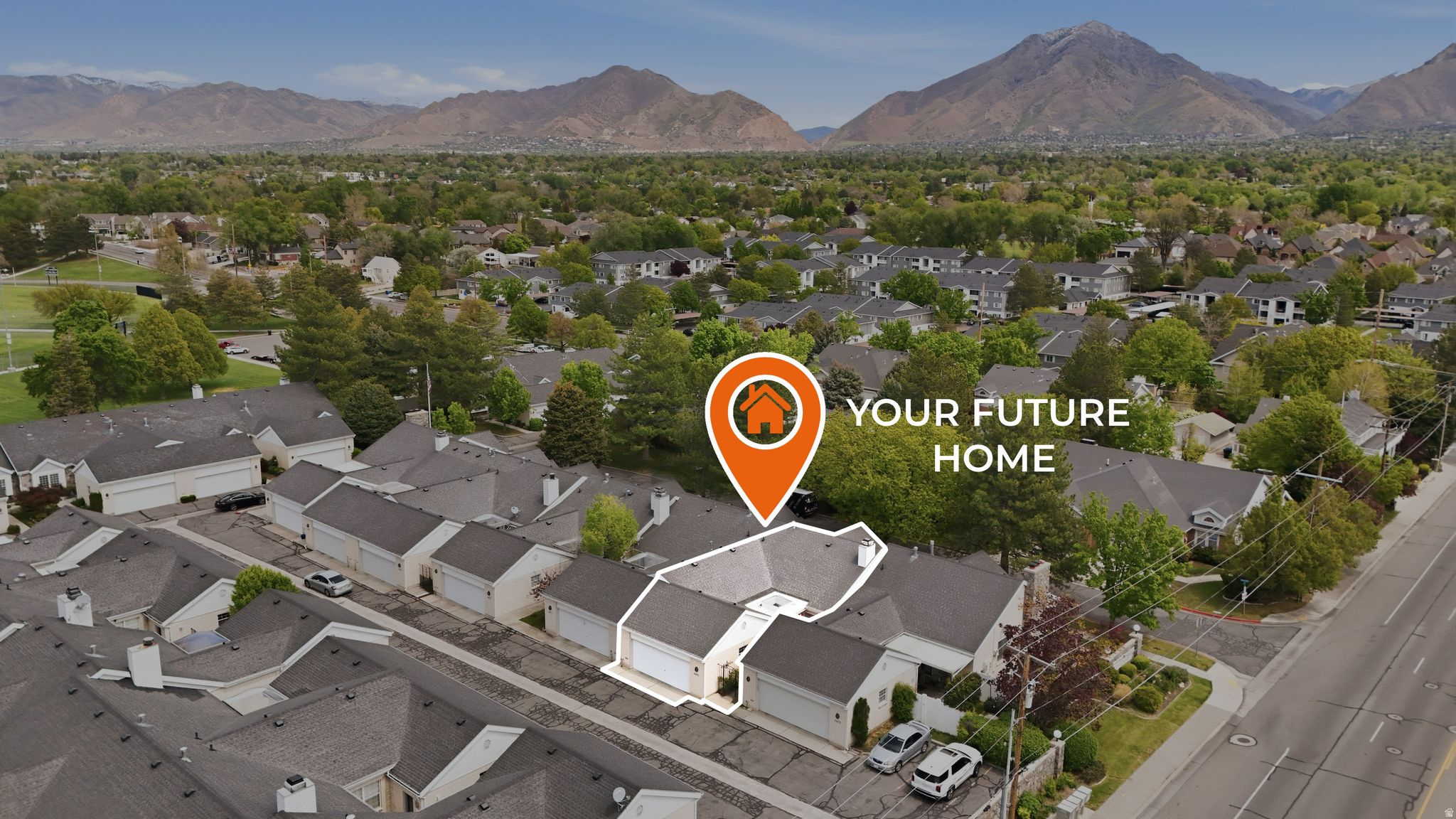 COUNTRY CORNERS - Residential