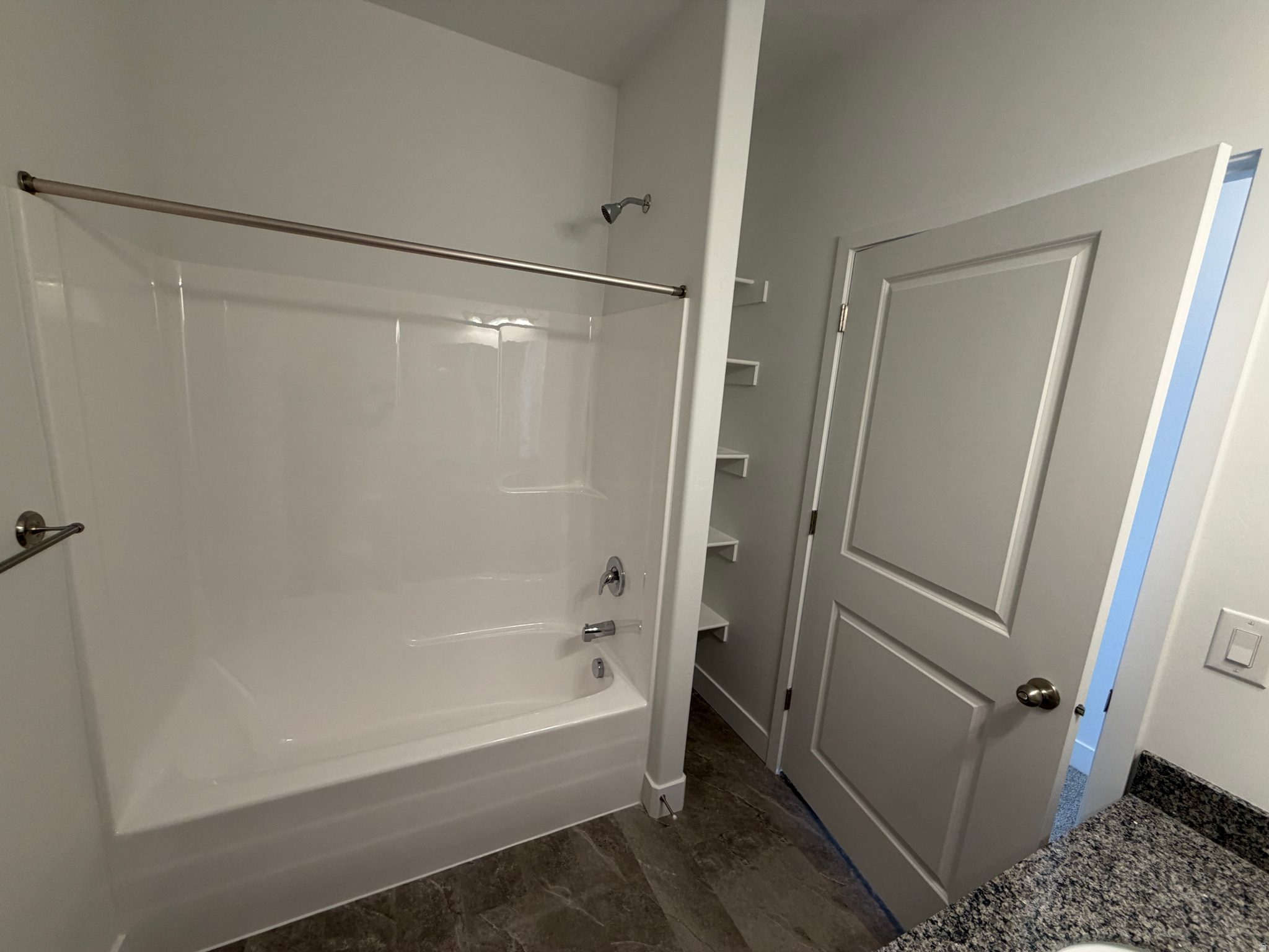 RIVER RUN - Residential