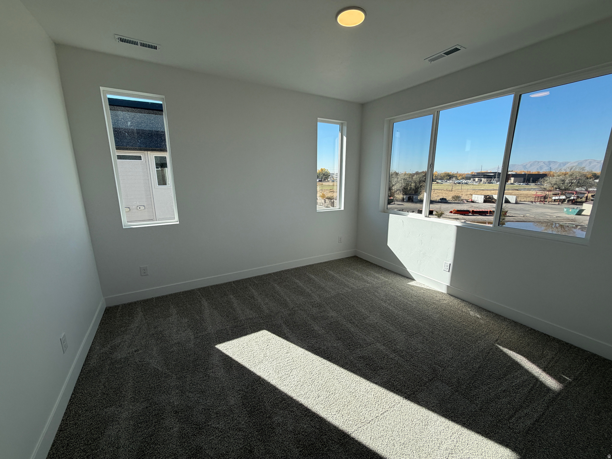 RIVER RUN - Residential