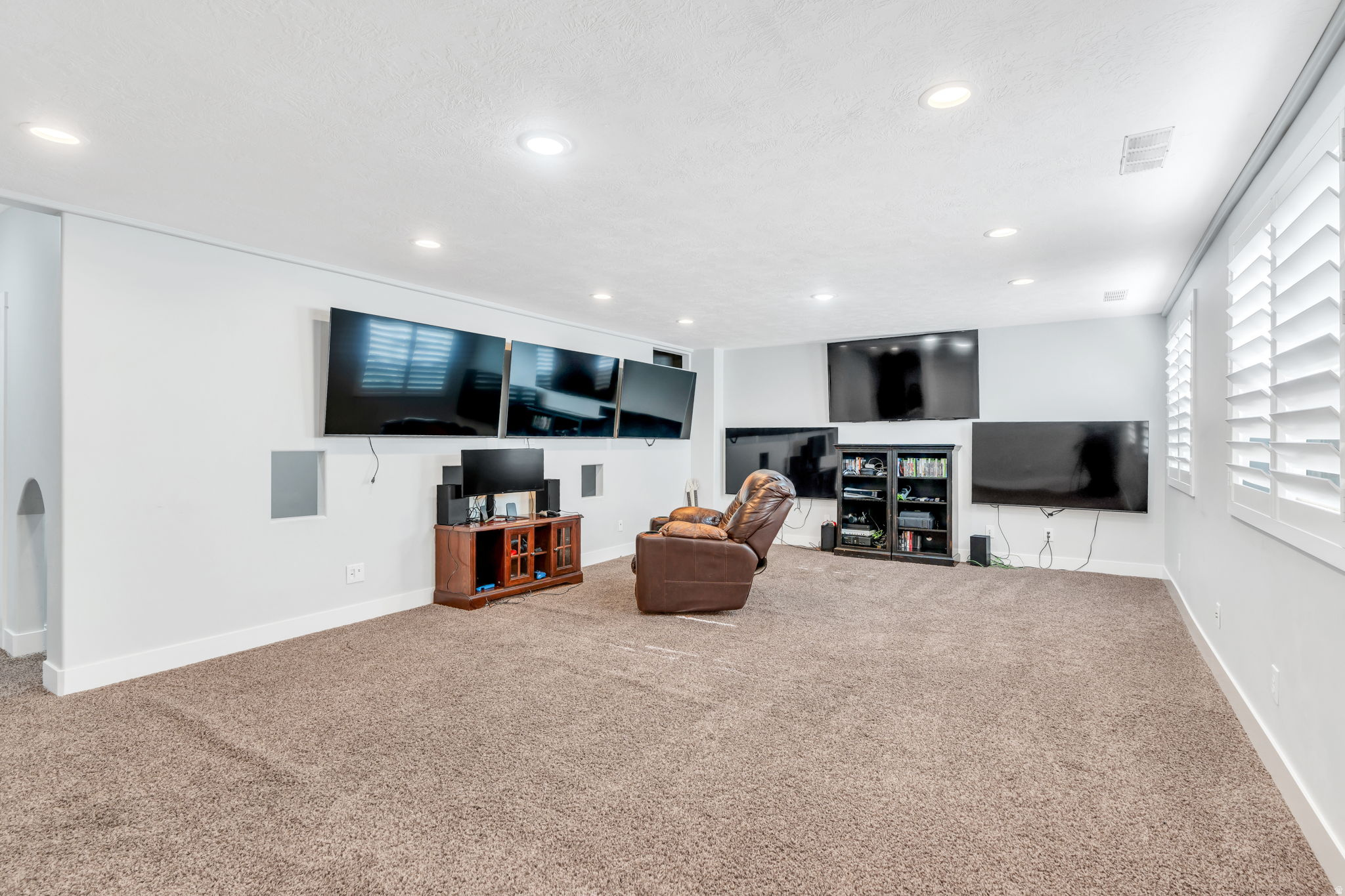 KENNECOTT - Residential