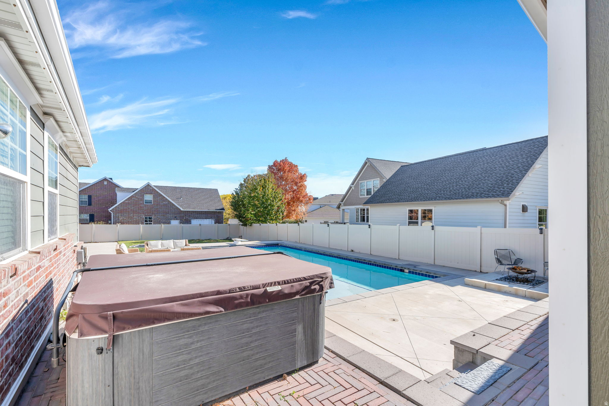 KENNECOTT - Residential