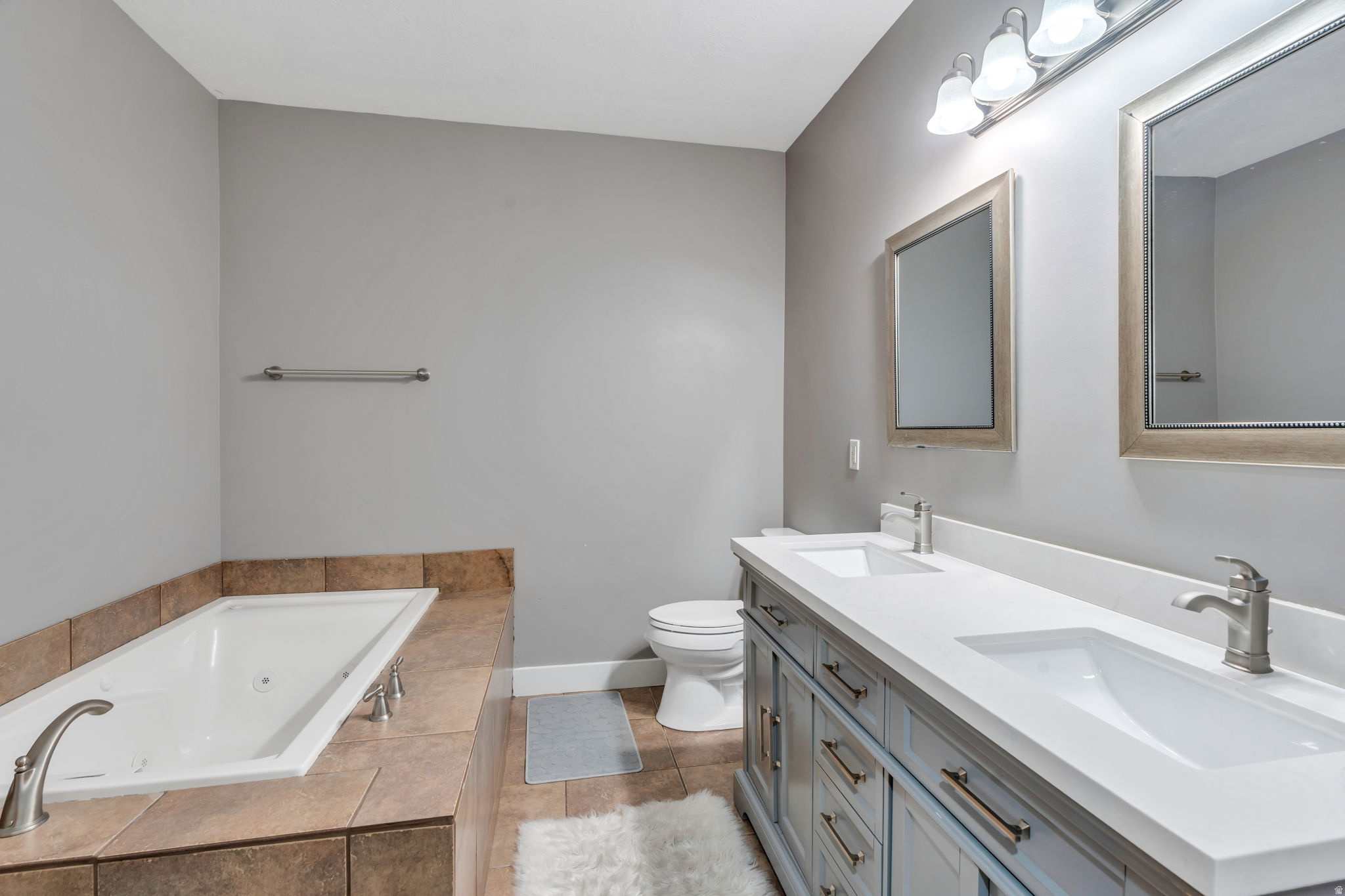 KENNECOTT - Residential