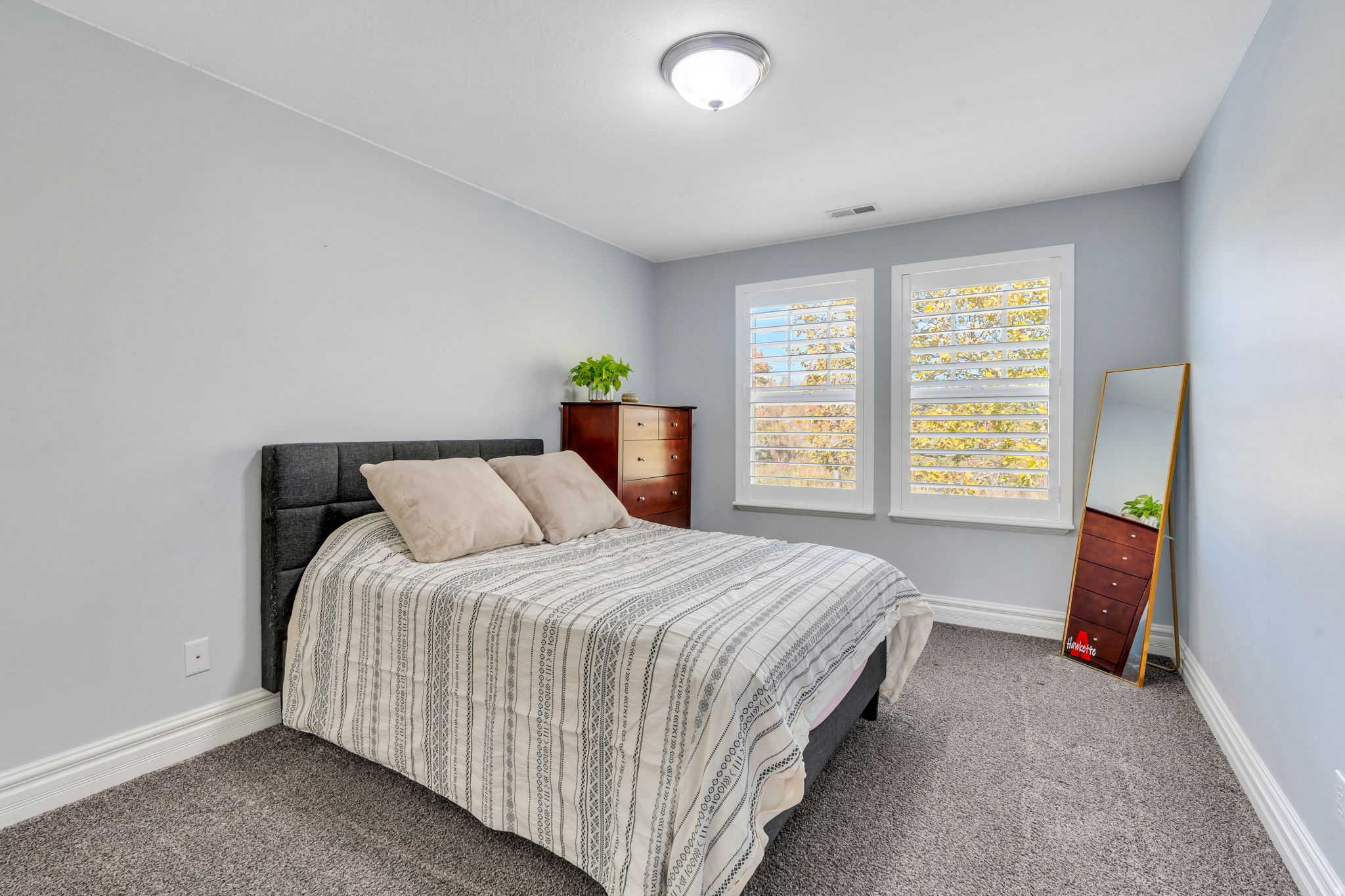 KENNECOTT - Residential